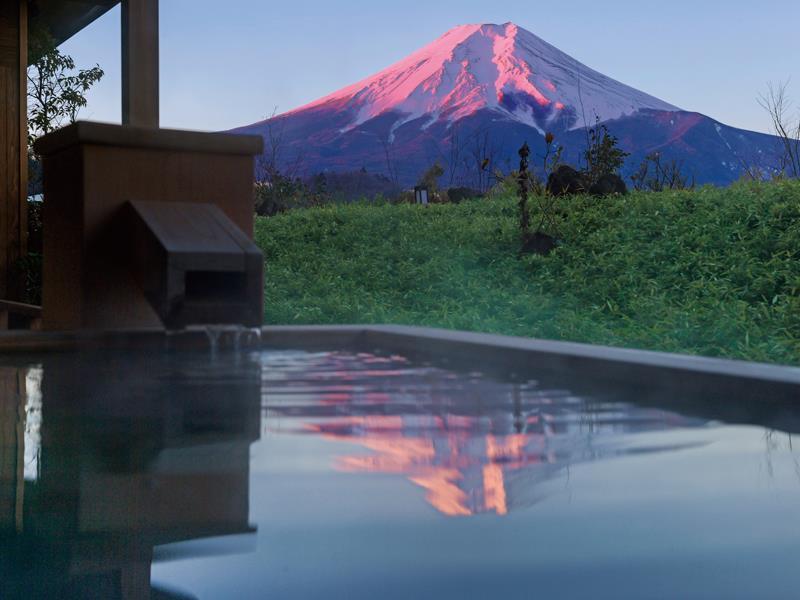 Fujisan Onsen Bessho Sasa Hotel Fudzsijosida Kültér fotó
