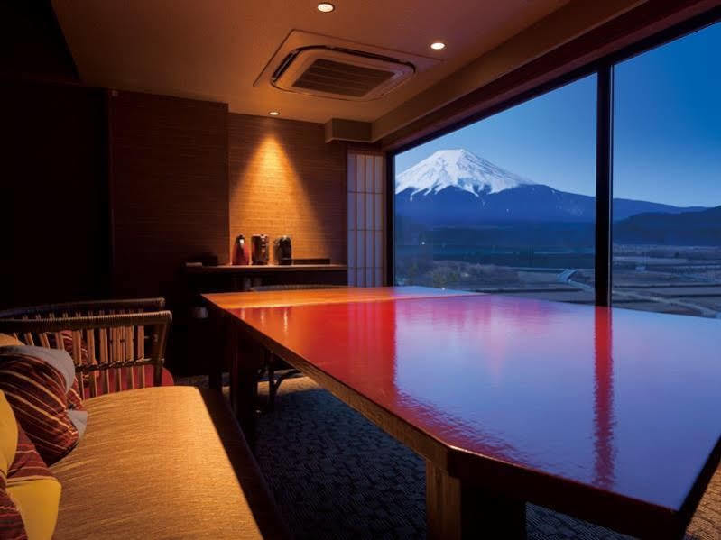 Fujisan Onsen Bessho Sasa Hotel Fudzsijosida Kültér fotó