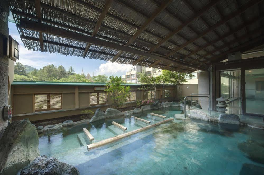 Fujisan Onsen Bessho Sasa Hotel Fudzsijosida Kültér fotó