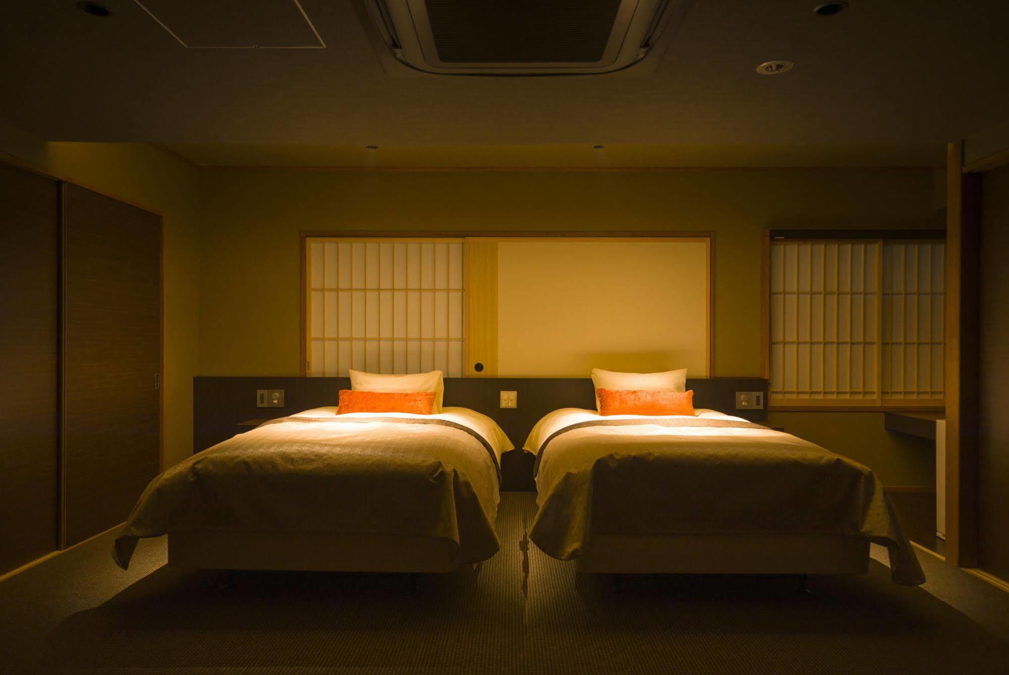 Fujisan Onsen Bessho Sasa Hotel Fudzsijosida Kültér fotó